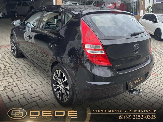 HYUNDAI I30 2.0 16V 145CV 5P AUT. 2010