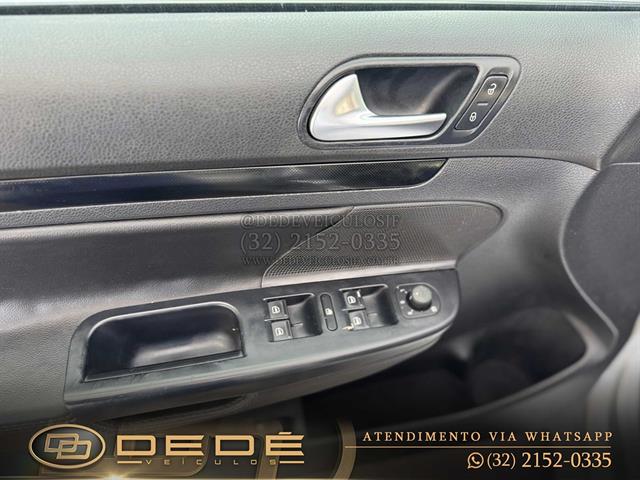 VOLKSWAGEN JETTA 2.5 20V 150/170CV TIPTRONIC 2010