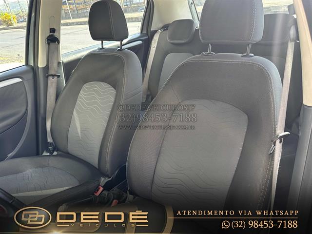 FIAT PUNTO ESSENCE DUALOGIC 1.6 FLEX 16V 5P 2016