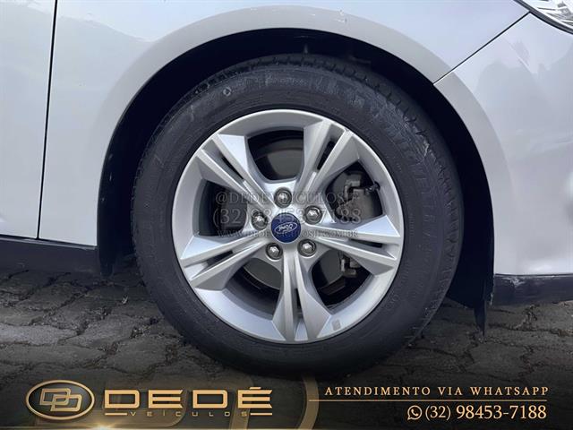 FORD FOCUS 1.6 S/1.6 SE FLEX 16V 5P AUT 2015