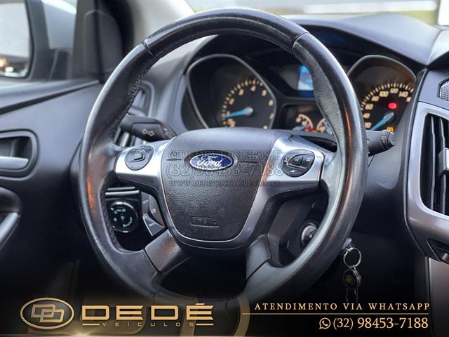 FORD FOCUS 1.6 S/1.6 SE FLEX 16V 5P AUT 2015