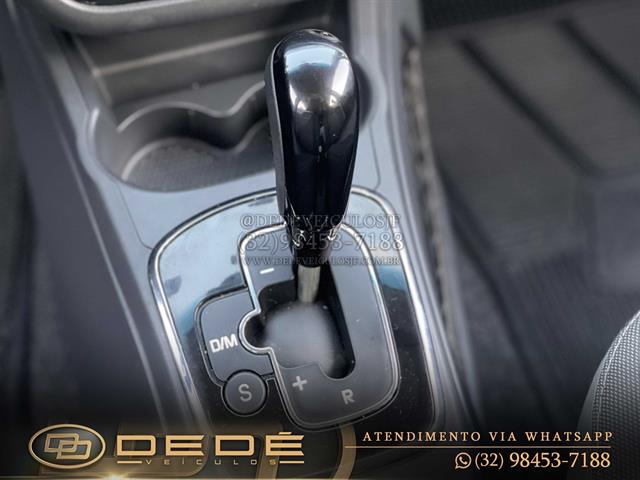 FIAT PUNTO ESSENCE DUALOGIC 1.6 FLEX 16V 5P 2016