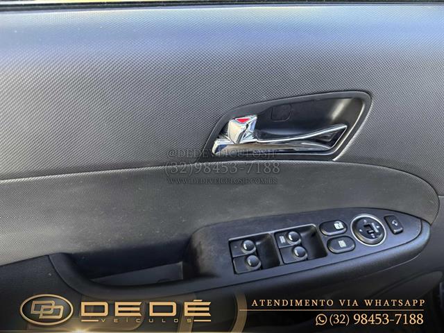 HYUNDAI I30 2.0 16V 145CV 5P AUT. 2010