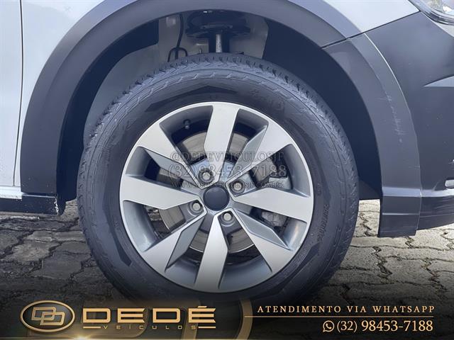 VOLKSWAGEN SAVEIRO ROBUST 1.6 TOTAL FLEX 16V CD 2023
