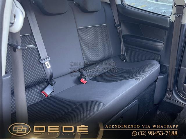 VOLKSWAGEN SAVEIRO ROBUST 1.6 TOTAL FLEX 16V CD 2023