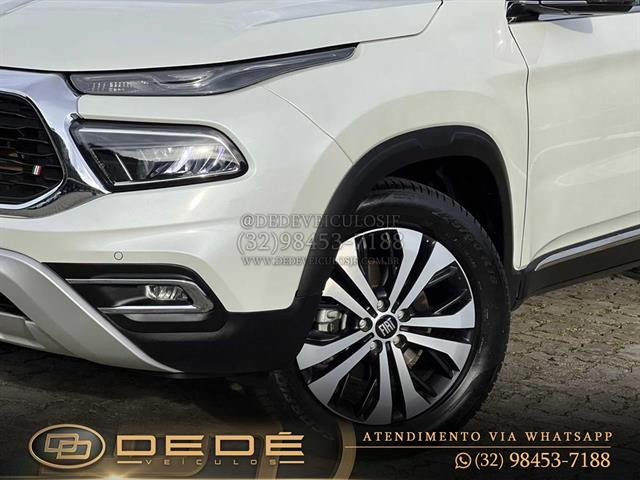 FIAT Toro VOLCANO 1.3 T270 4X2 FLEX AUT. 2025