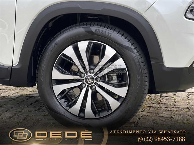 FIAT Toro VOLCANO 1.3 T270 4X2 FLEX AUT. 2025