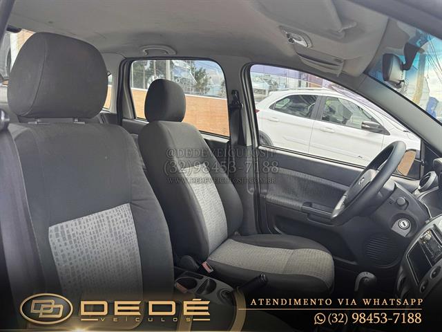 FORD Fiesta SED. 1.6 8V FLEX 4P 2012