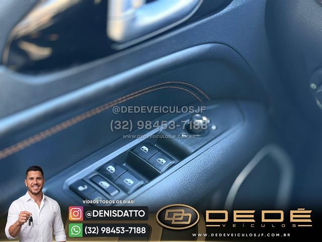 JEEP COMMANDER LIMITED T270 1.3 TB FLEX AUT. 2023