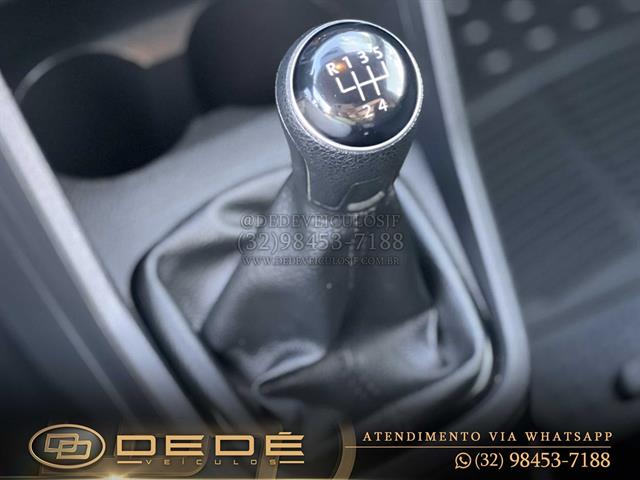 VOLKSWAGEN Saveiro TRENDLINE 1.6 T.FLEX 8V 2021