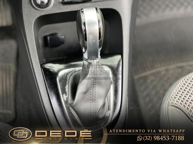 RENAULT CAPTUR INTENSE 2.0 16V FLEX 5P AUT. 2020