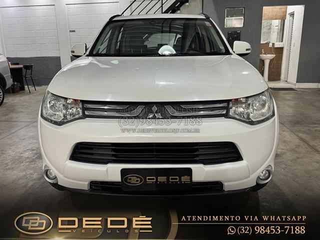 MITSUBISHI OUTLANDER 2.0 16V 160CV AUT. 2015
