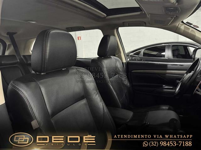 MITSUBISHI OUTLANDER 2.0 16V 160CV AUT. 2015
