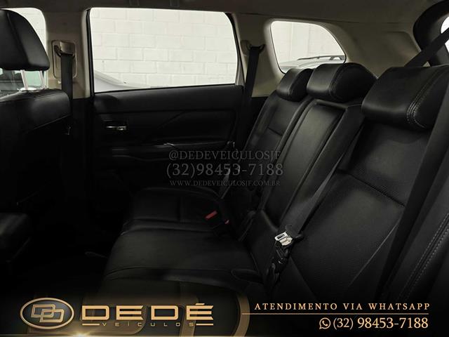 MITSUBISHI OUTLANDER 2.0 16V 160CV AUT. 2015