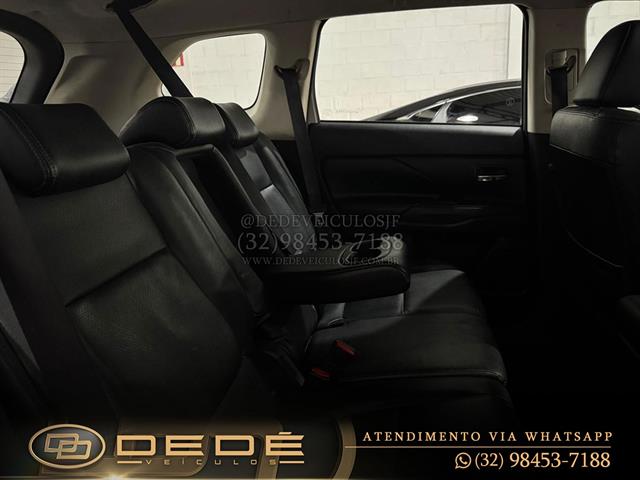 MITSUBISHI OUTLANDER 2.0 16V 160CV AUT. 2015