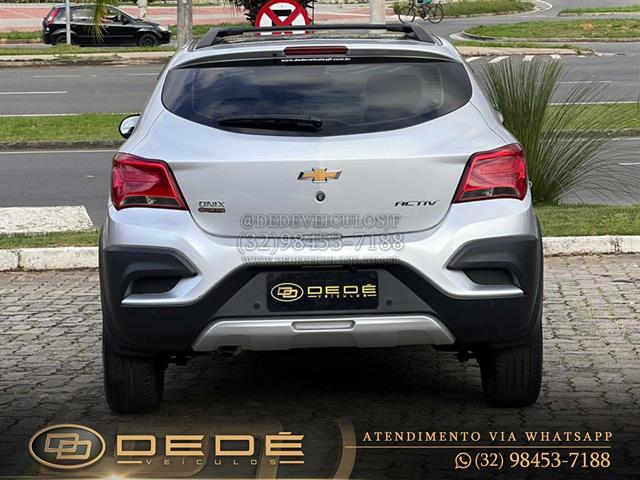 CHEVROLET ONIX HATCH ACTIV 1.4 8V FLEX 5P MEC. 2017