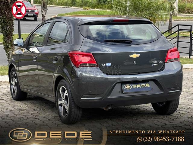 CHEVROLET ONIX HATCH LTZ 1.4 8V FLEXPOWER 5P MEC. 2017