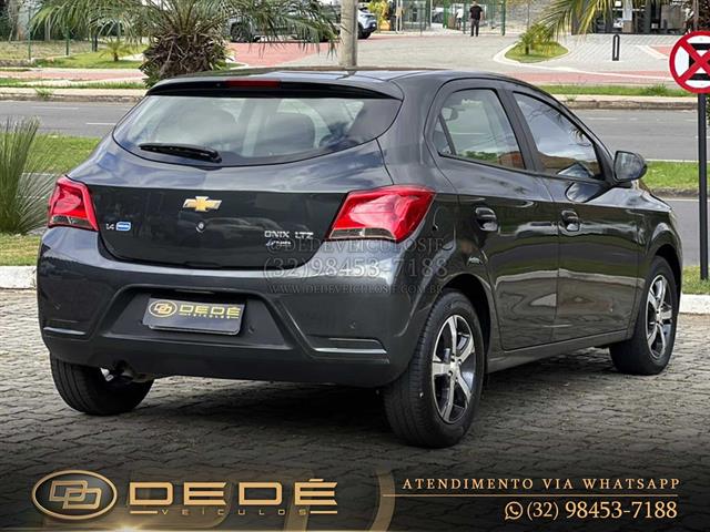 CHEVROLET ONIX HATCH LTZ 1.4 8V FLEXPOWER 5P MEC. 2017