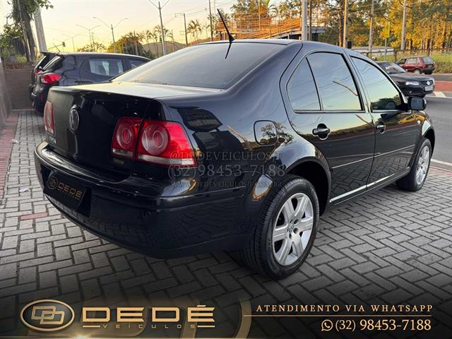 VOLKSWAGEN Bora 2.0/ 2.0 FLEX 8V AUT. 2010