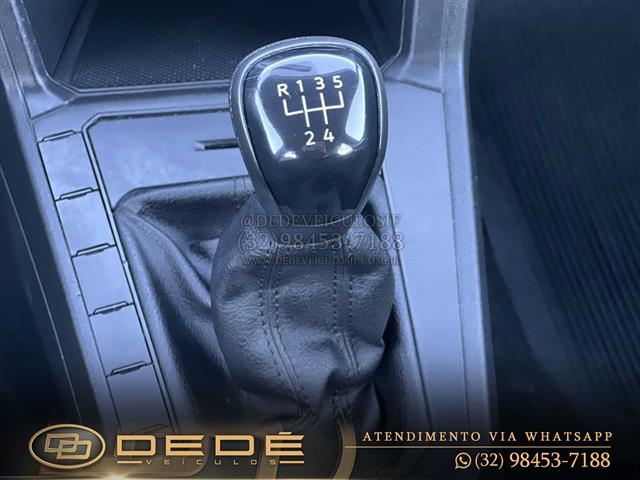 VOLKSWAGEN Polo TRACK 1.0 FLEX 12V 5P 2024