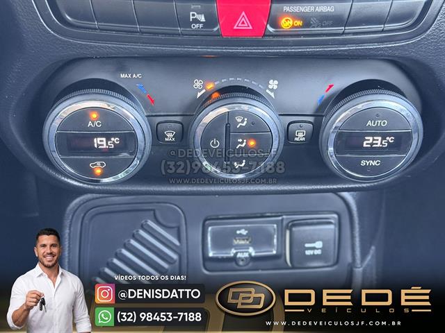 JEEP Renegade LONGITUDE 1.8 4X2 FLEX 16V AUT. 2016