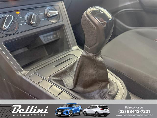 VOLKSWAGEN POLO TRACK 1.0 FLEX 12V 5P 2024