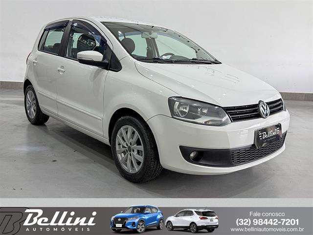 VOLKSWAGEN Fox 1.0 MI TOTAL FLEX 8V 5P 2014