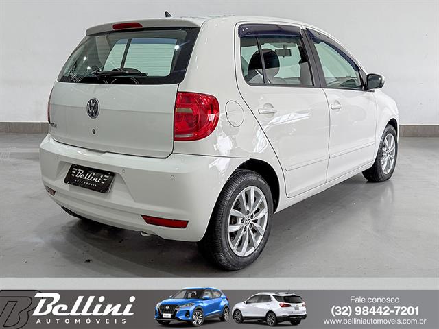 VOLKSWAGEN Fox 1.0 MI TOTAL FLEX 8V 5P 2014
