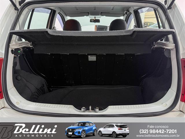 VOLKSWAGEN Fox 1.0 MI TOTAL FLEX 8V 5P 2014