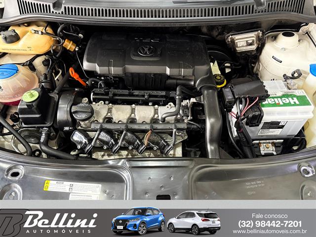 VOLKSWAGEN Fox 1.0 MI TOTAL FLEX 8V 5P 2014