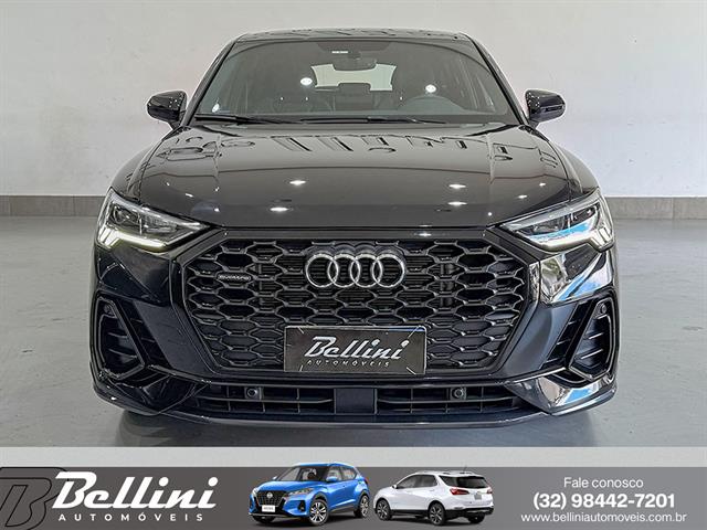 AUDI Q3 SPB PERF. BLACK 2.0 TFSI TIPT. QUAT. 2022