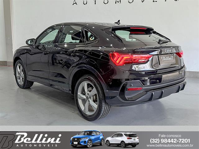 AUDI Q3 SPB PERF. BLACK 2.0 TFSI TIPT. QUAT. 2022