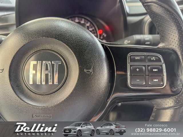 FIAT Strada VOLCANO 1.3 FLEX 8V CD 2021