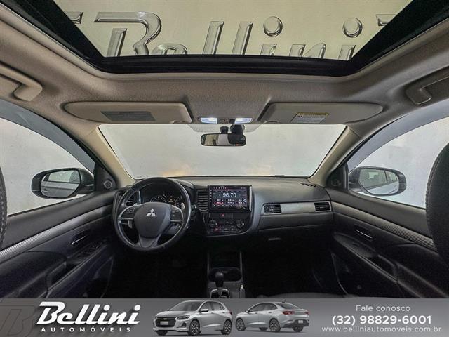 MITSUBISHI OUTLANDER 2.0 16V 160CV AUT. 2015