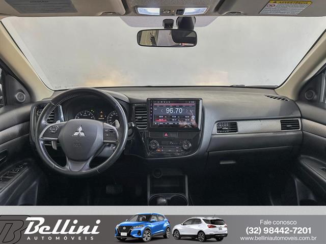 MITSUBISHI OUTLANDER 2.0 16V 160CV AUT. 2015