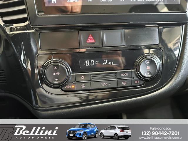 MITSUBISHI OUTLANDER 2.0 16V 160CV AUT. 2015