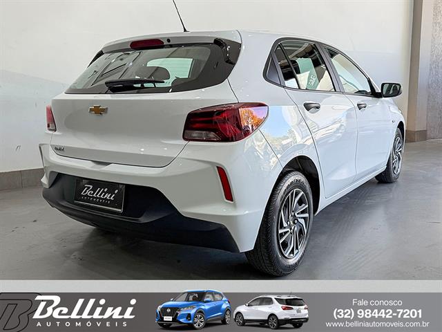 CHEVROLET ONIX HATCH 1.0 12V FLEX 5P MEC. 2024