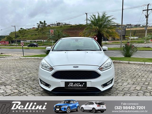 FORD FOCUS FASTBACK SE/SE PLUS 2.0 FLEX AUT. 2016