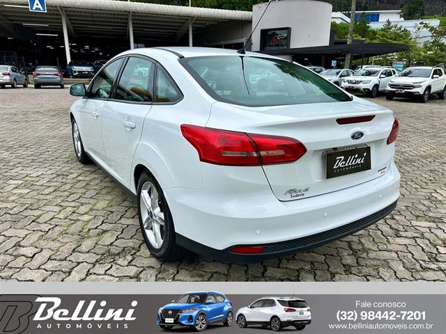 FORD FOCUS FASTBACK SE/SE PLUS 2.0 FLEX AUT. 2016