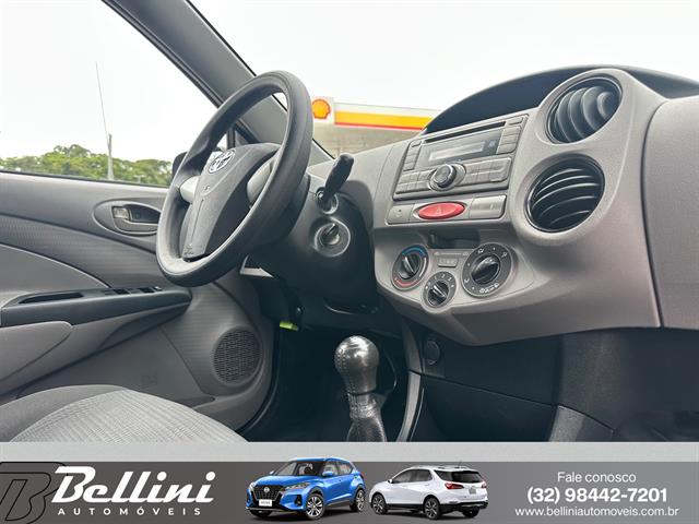 TOYOTA ETIOS XS  1.3 FLEX 16V 5P MEC. 2013