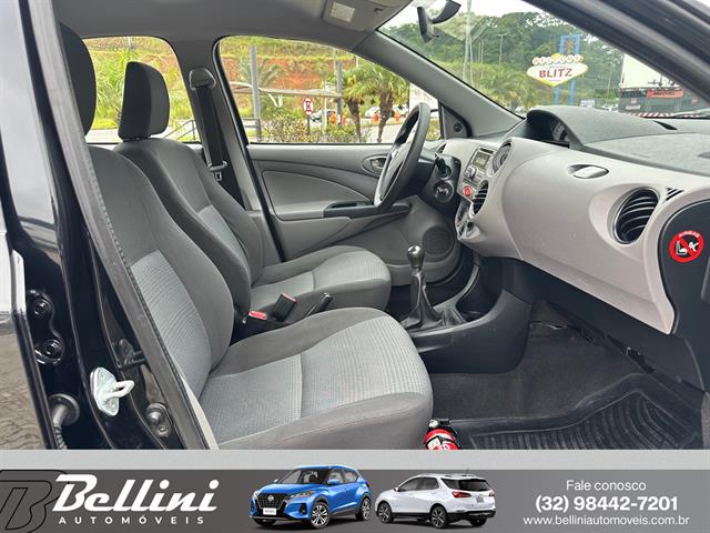 TOYOTA ETIOS XS  1.3 FLEX 16V 5P MEC. 2013