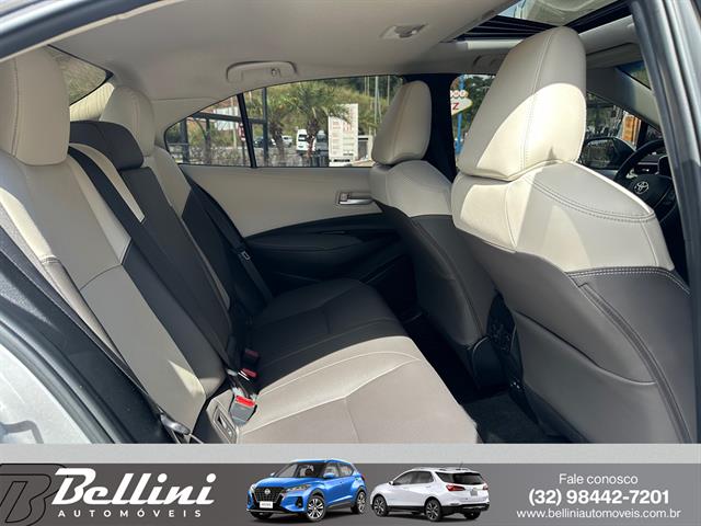 TOYOTA Corolla ALTIS 1.8 16V AUT. (HÍBRIDO) 2024