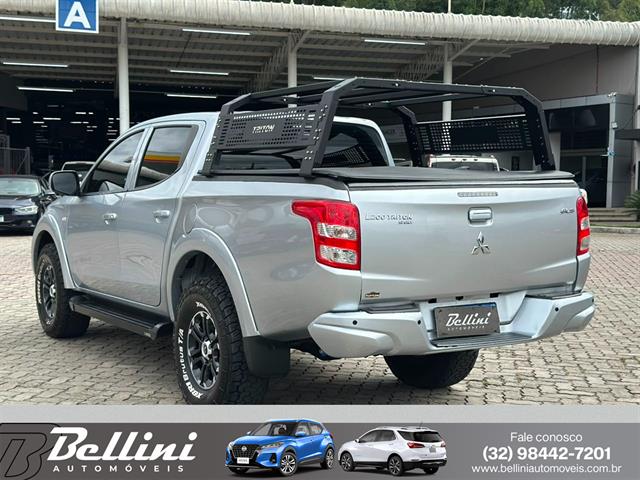 MITSUBISHI L200 TRITON SPORT GLS 2.4 CD DIESEL AUT. 2023
