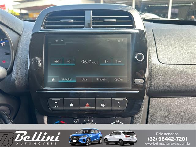 RENAULT KWID OUTSIDER 1.0 FLEX 12V 5P MEC. 2023