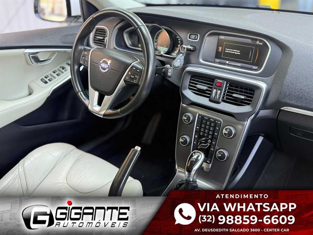 VOLVO V40 T-4 2.0 AUT./MEC. 2014