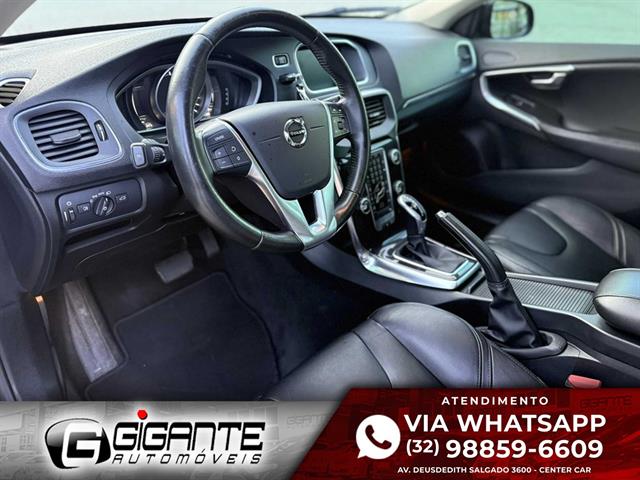 VOLVO V40 T-4 MOMENTUM 2.0 AUT. 2017