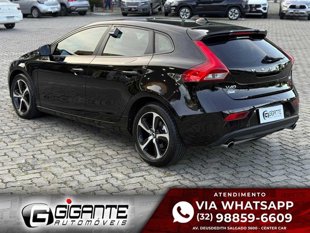 VOLVO V40 T-4 MOMENTUM 2.0 AUT. 2017