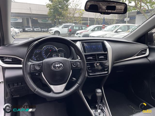 TOYOTA YARIS XLS CONNECT SED. 1.5 FLEX 16V AUT. 2021