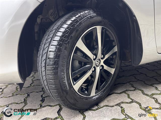 TOYOTA YARIS XLS CONNECT SED. 1.5 FLEX 16V AUT. 2021