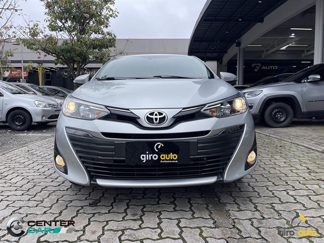 TOYOTA YARIS XLS CONNECT SED. 1.5 FLEX 16V AUT. 2021